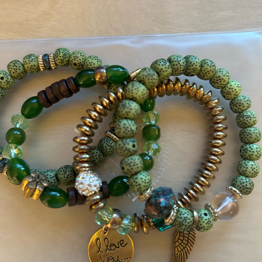 Green and Gold Beaded Bracelet Set